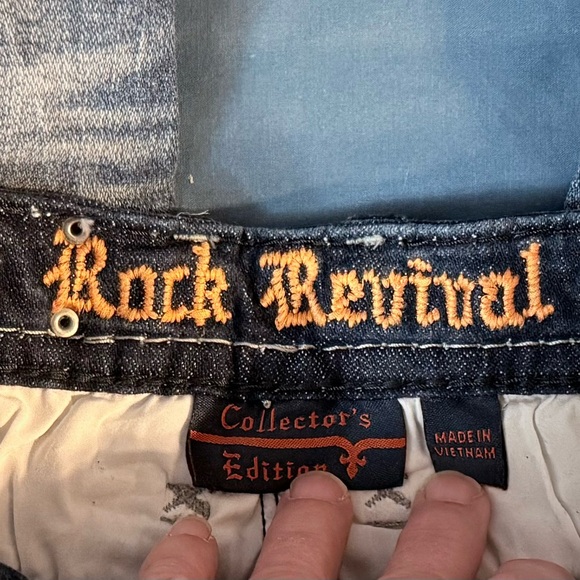 Rock Revival Collector’s Edition #445/825 Carmine Ultra High Rise Skinny Jeans - Picture 6 of 16